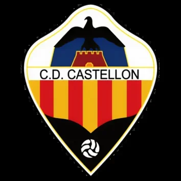 Se acaba el partido con victoria del Córdoba.El Castellón ha salido bien en la segunda parte. Ha apretado y ha buscado con peligro el área rival. Ha tenido una ocasión muy clara que no ha entrado porque Iker y el larguero lo han evitado. En defensa parecía que lo tenían controlado, pero han sufrido mucho por el costado de Mellot. En los minutos finales ha buscado la remontada, pero no han estado acertados, aunque la insistencia en los minutos finales ha provocado el gol que ha dado esperanzas para la remontada.El Córdoba ha hecho un gran partido. Ha sabido aguantar cuando más lo necesitaba, haciéndose grande Iker bajo palos. A la contra y con los balones en largo han hecho mucho daño. Han hecho dos goles así, llegando por la izquierda y Fuentes no perdonando a la hora de la verdad. Ha tenido alguna ocasión más cuando se ha volcado en ataque el Castellón, pero no han podido sentenciar. En los minutos finales han sufrido algo más, pero de nuevo ha aparecido la figura de Iker para salvar a los suyos. Al final ha visto como recortaban distancias, pero no ha sido suficiente.
